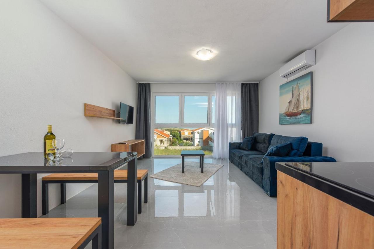 Appartements Vir Eksteriør billede
