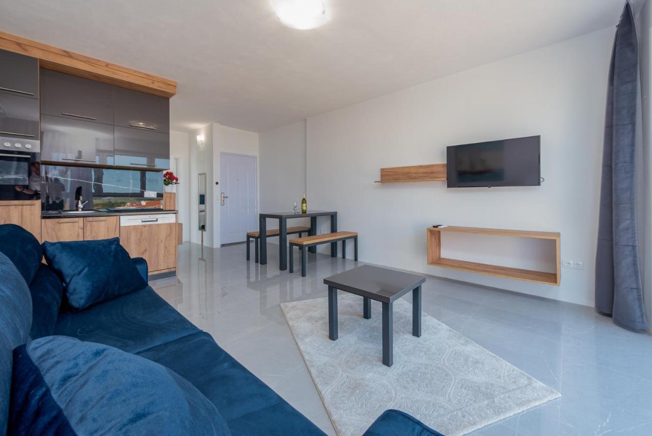 Appartements Vir Eksteriør billede